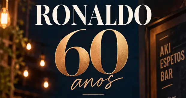 Convite Ronaldo 60 anos, tipografia dourada sobre ambiente de bar com luzes quentes